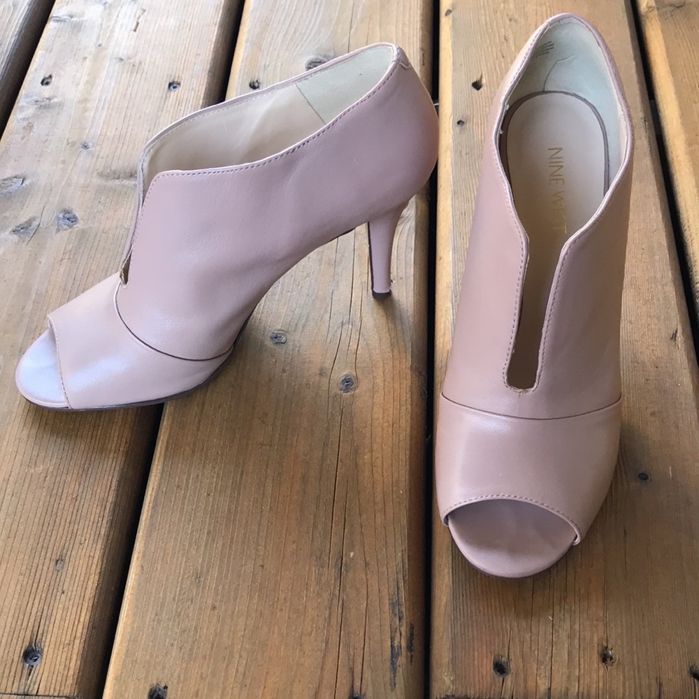 Nine West Leather High Heels Peep Toe Booties Shoes Size 8M